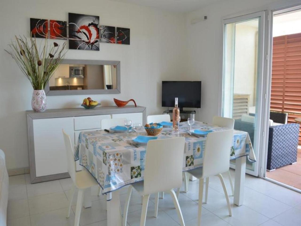 Spacieux 3 Pieces Avec Terrasse, Piscine Et Garage, A 2 Pas De La Plage - Saint Raphael - Fr-1-226A-274 Exterior foto